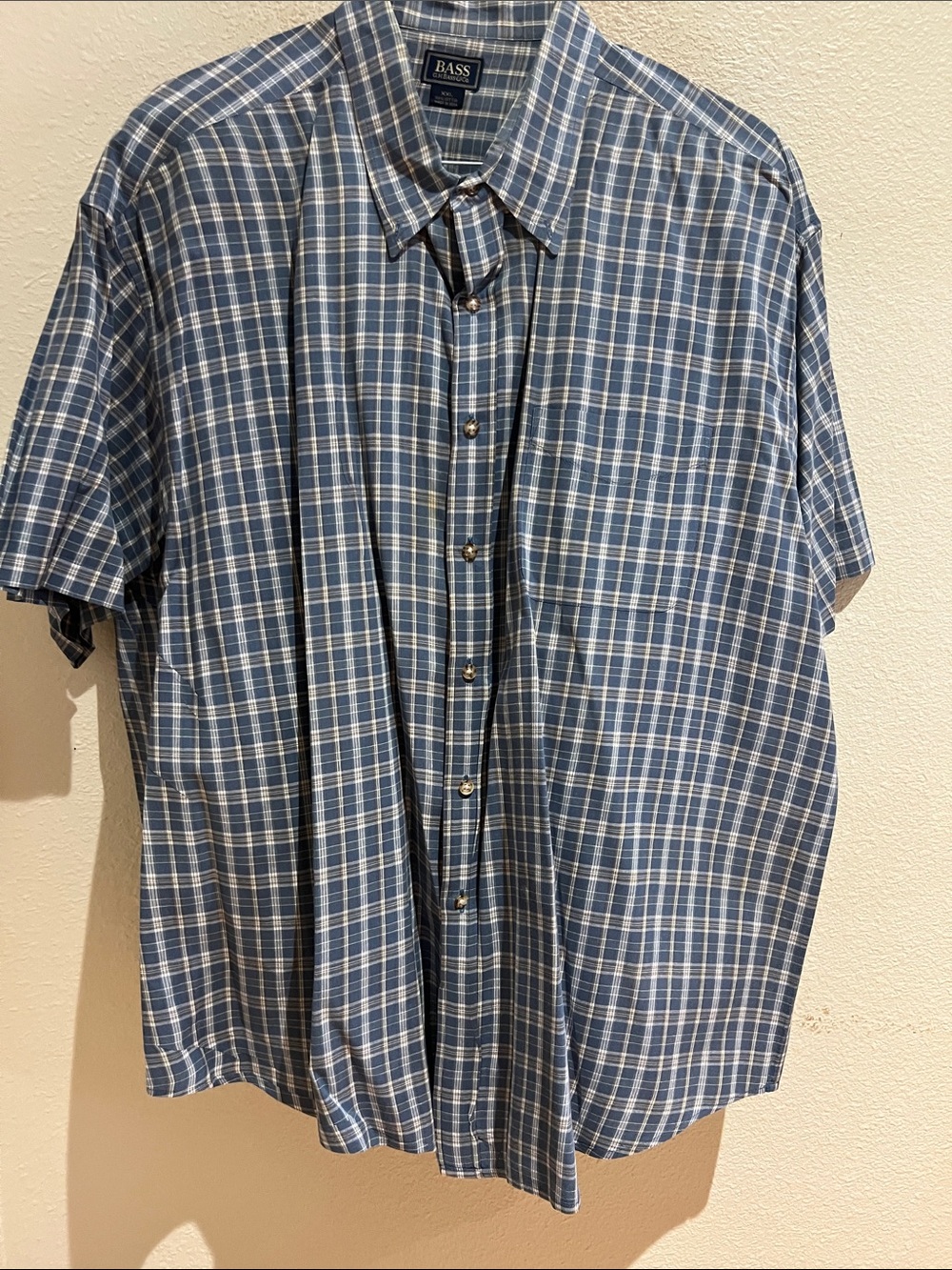 Bass Men’s Blue and White Plaid Short Sleeve Button-Down Shirt